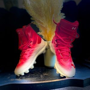 Under Armour Highlight Football Cleats